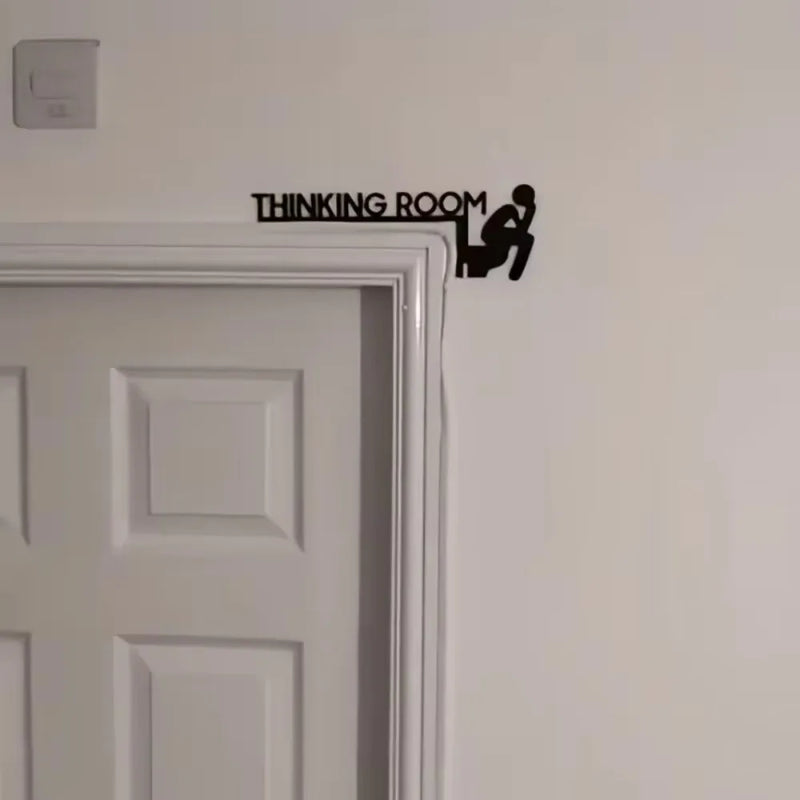 Placa de porta de banheiro de metal moderna de 1 peça - Escultura de parede elegante para sala de estar - Arte de decoração para casa